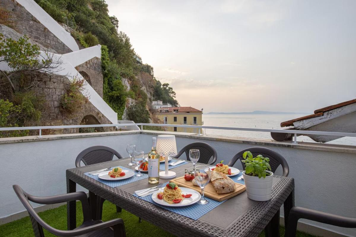 Sorrentovibes - Seaview On The & Amazing Views Terrace Appartement *