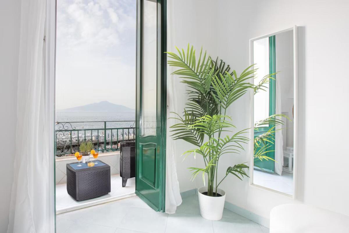 Sorrentovibes - Seaview On The & Amazing Views Terrace Appartement Sorrente